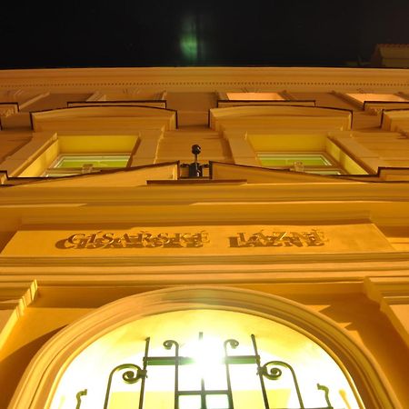Pension Imperial Spa Jičín Dış mekan fotoğraf