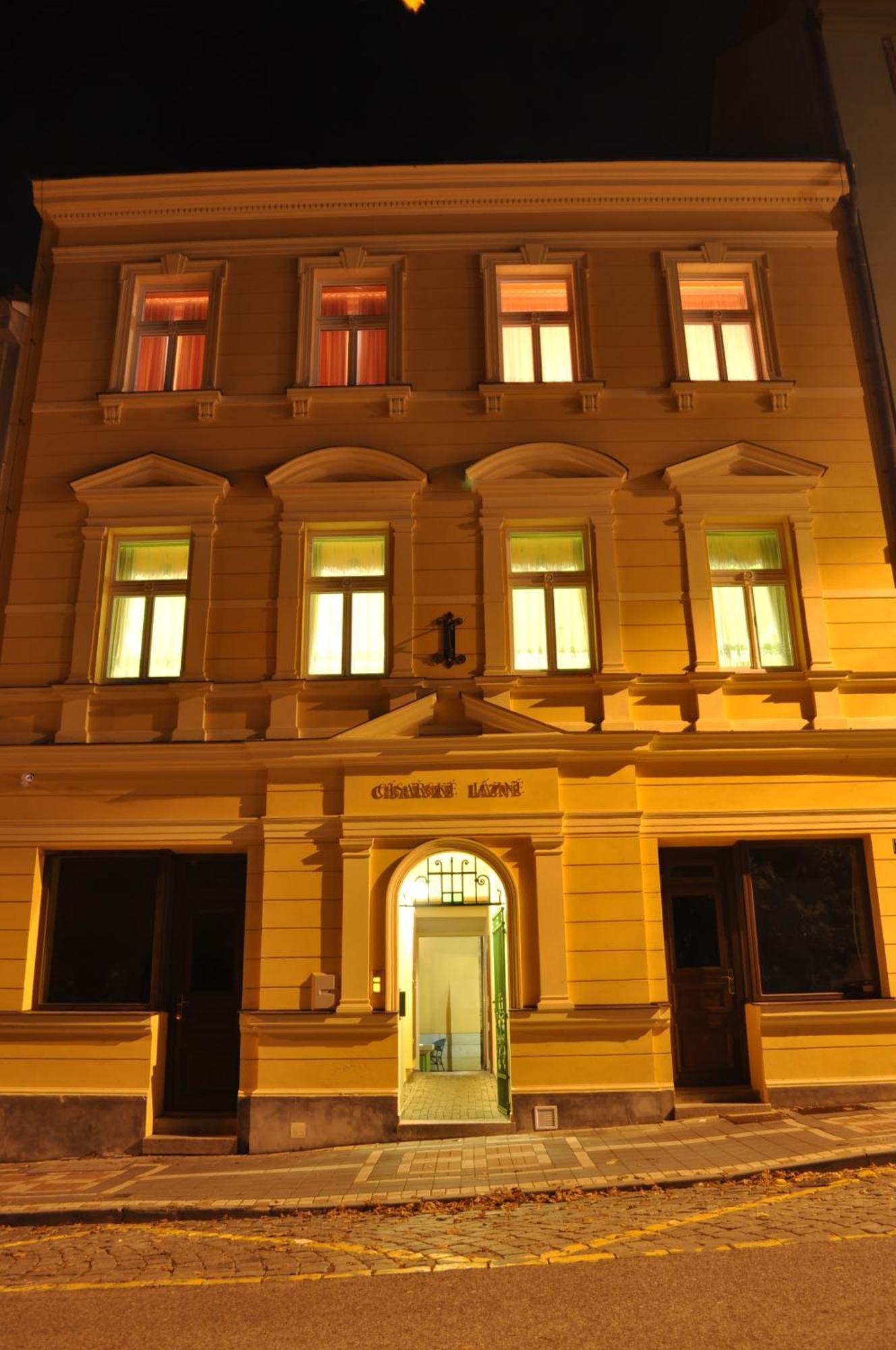Pension Imperial Spa Jičín Dış mekan fotoğraf